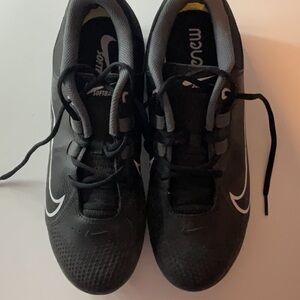 Nike Black Softball Cleats